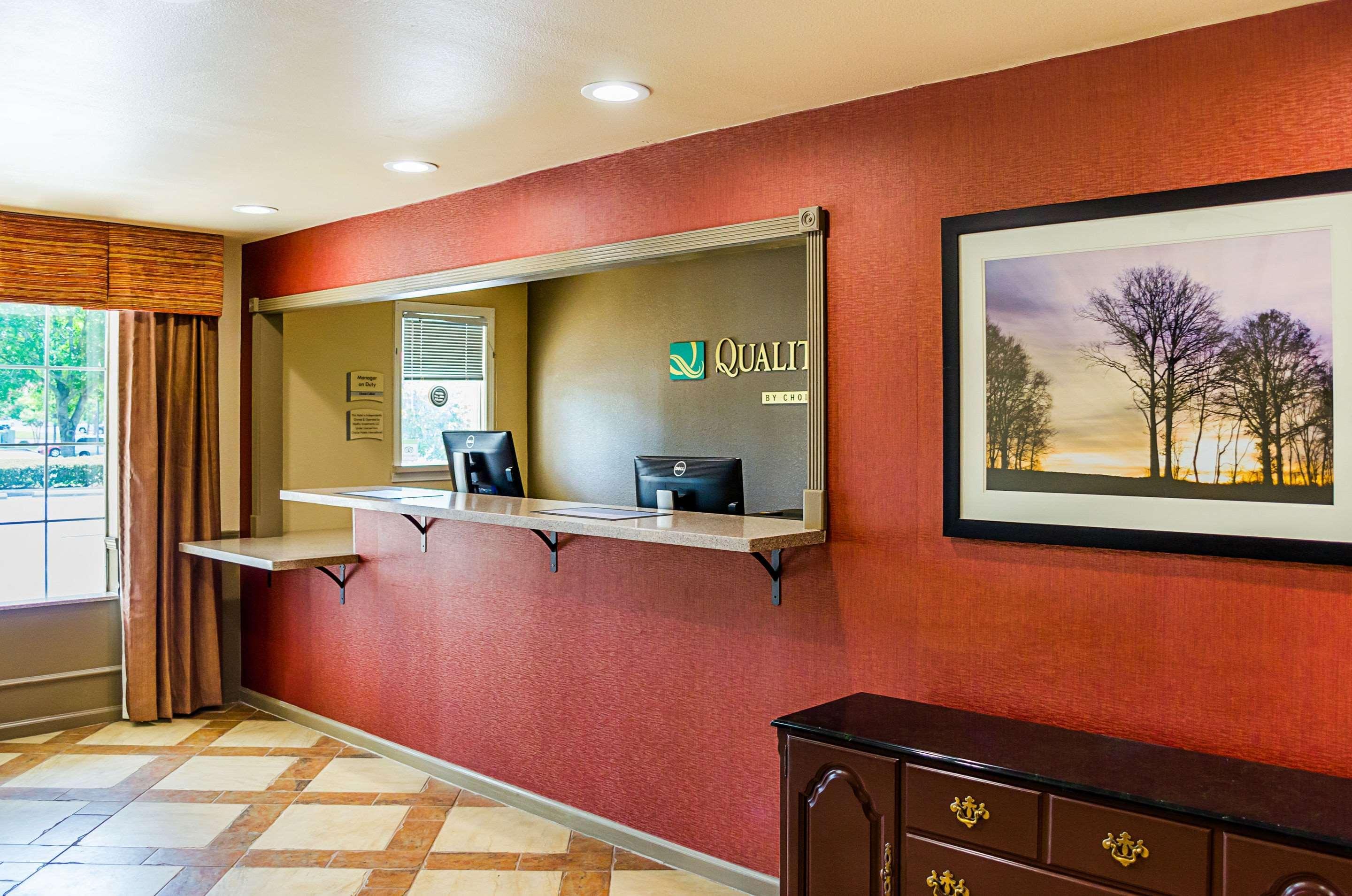 Quality Inn Vicksburg Buitenkant foto