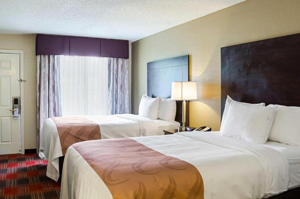 Quality Inn Vicksburg Buitenkant foto
